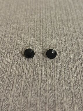 Vintage gothic theme silver tone multifaceted black rhinestone stud earrings